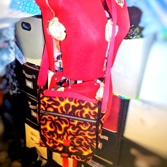 Flaming Cross Body Bag Hand Made in Canvas and water resistant - Picture 7 of 7